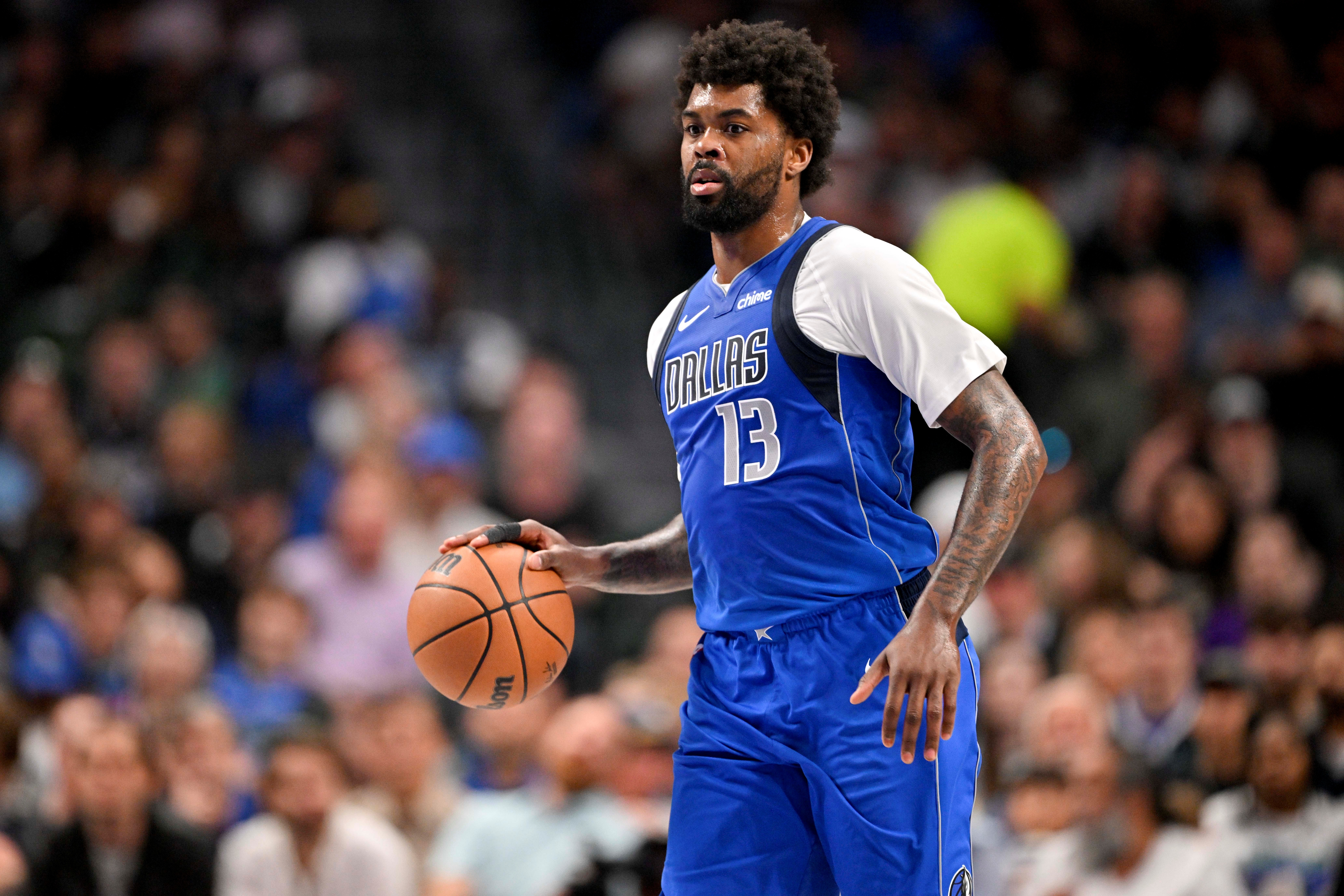 世界杯安装包下载-马绍尔因臀部挫伤退赛！基德：目前还未列为缺阵 明天看感觉如何